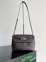 Мужская коричневая сумка-мессенджер Bottega Veneta Andiamo Small