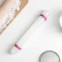 Для работы с мастикой