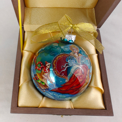 Коллекционный елочный шар с росписью Палех "Снежная королева" в футляре