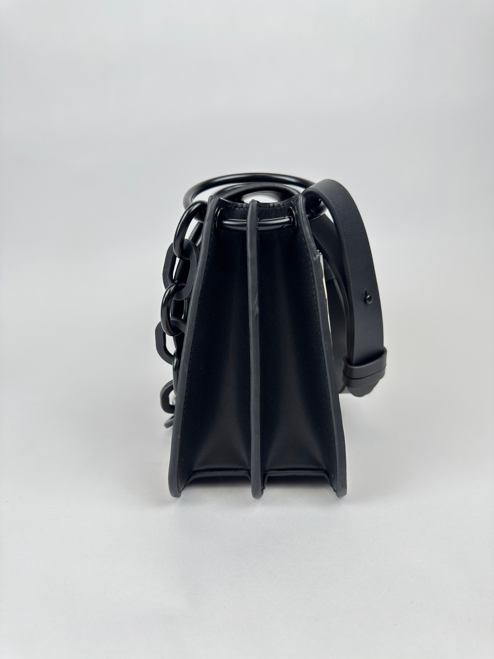 Сумка Charles & Keith
