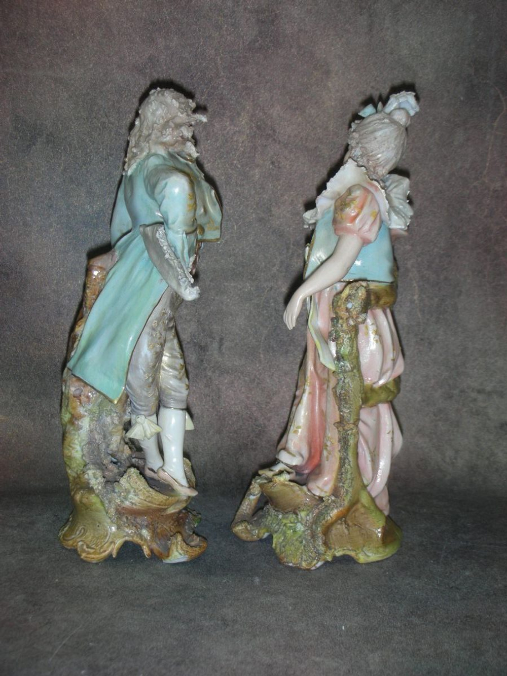 Статуэтка. Фарфор. Романтическая пара. Volkstedt. Германия