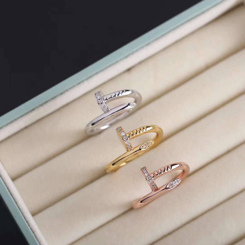 Кольцо Cartier