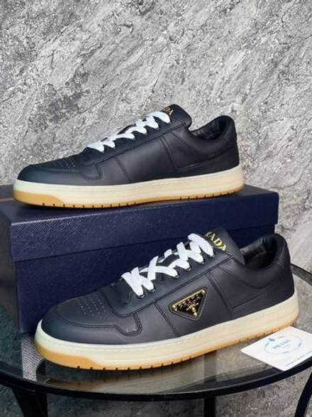 Кроссовки Prada