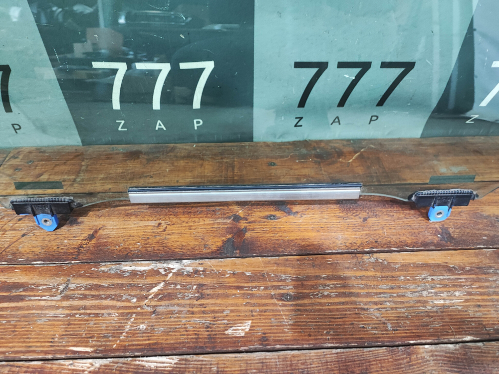 Стекло двери передней правой Lexus NX 1 14-21 Б/У Оригинал 6810178010