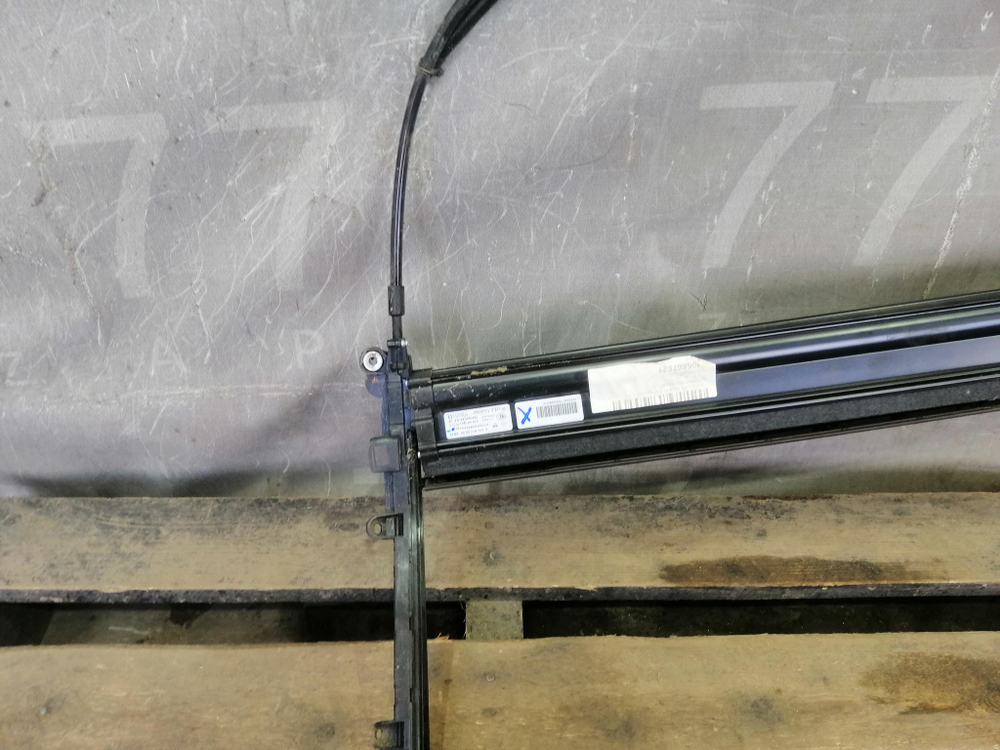 Шторка двери задняя правая Mercedes S-Class (W222)  Б/У Оригинал 86520H0500