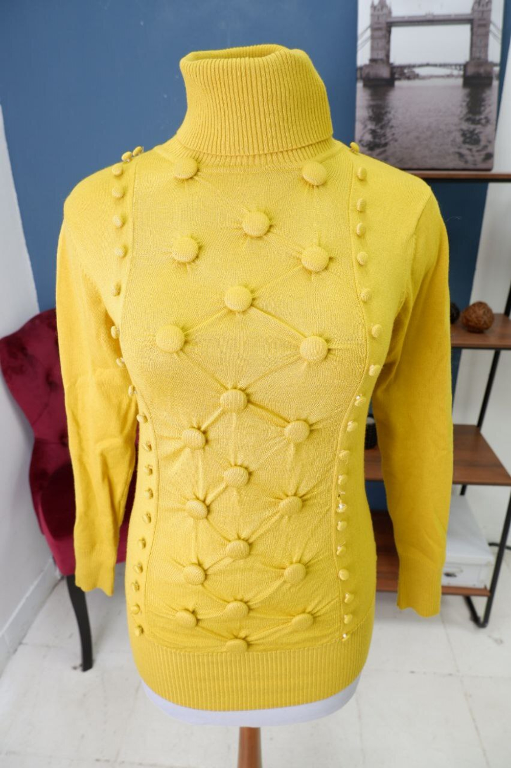 Джемпер стильный 44 размер