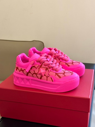 Valentino Garavani One Stud Sneaker