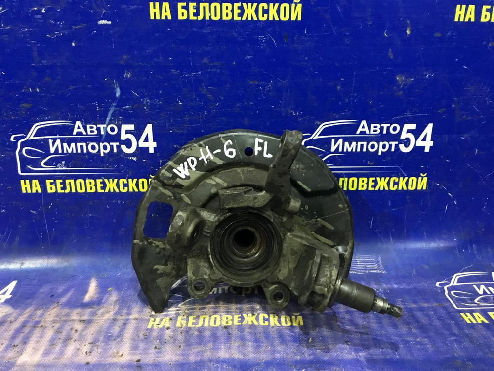 Ступица передняя левая NISSAN PRIMERA 1997