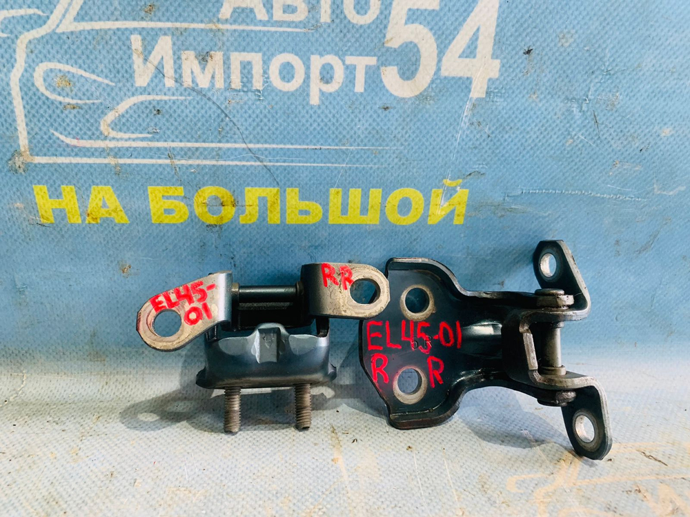 Петля двери задней правой TOYOTA CORSA 1993