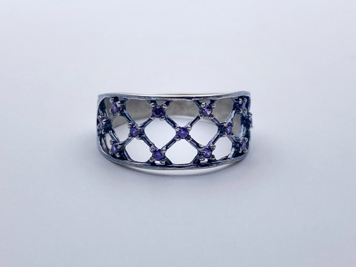 Кольцо из серебра/Частичное чернение/С камнями