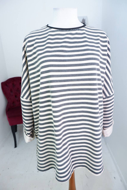 Кофта Grafinia полосатая, маркировка 48, визуально 52 размер
