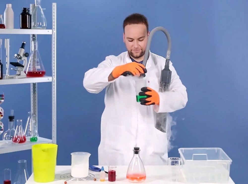 Занимательные опыты. Химия по-новому. Часть 1