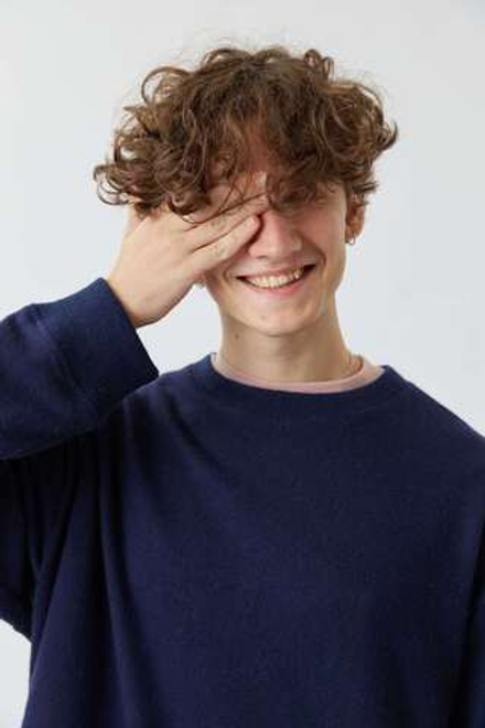 Свитшот из темно-синей шерсти