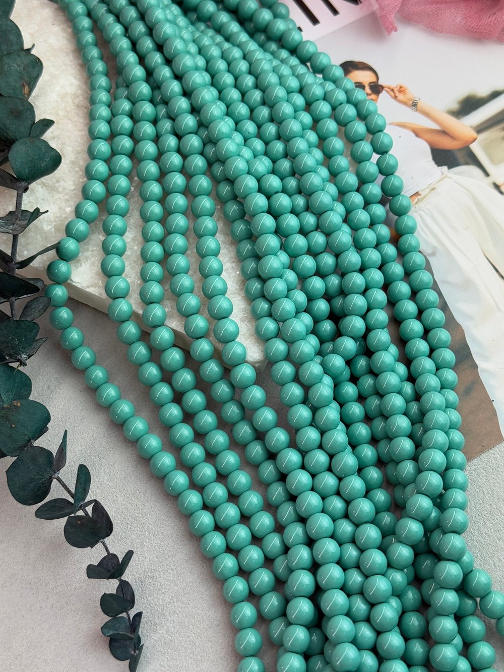 Стеклянный жемчуг 8 мм, нить 40 см, морская волна, под керамику