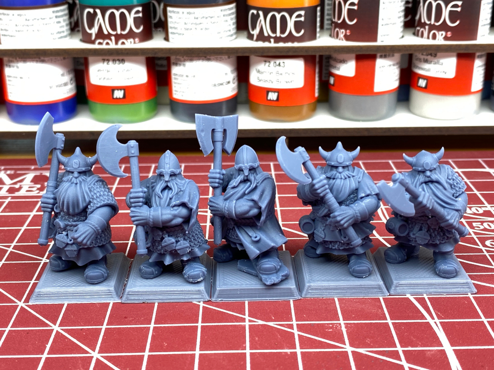 Dwarfs Warriors Two Handed Unit
