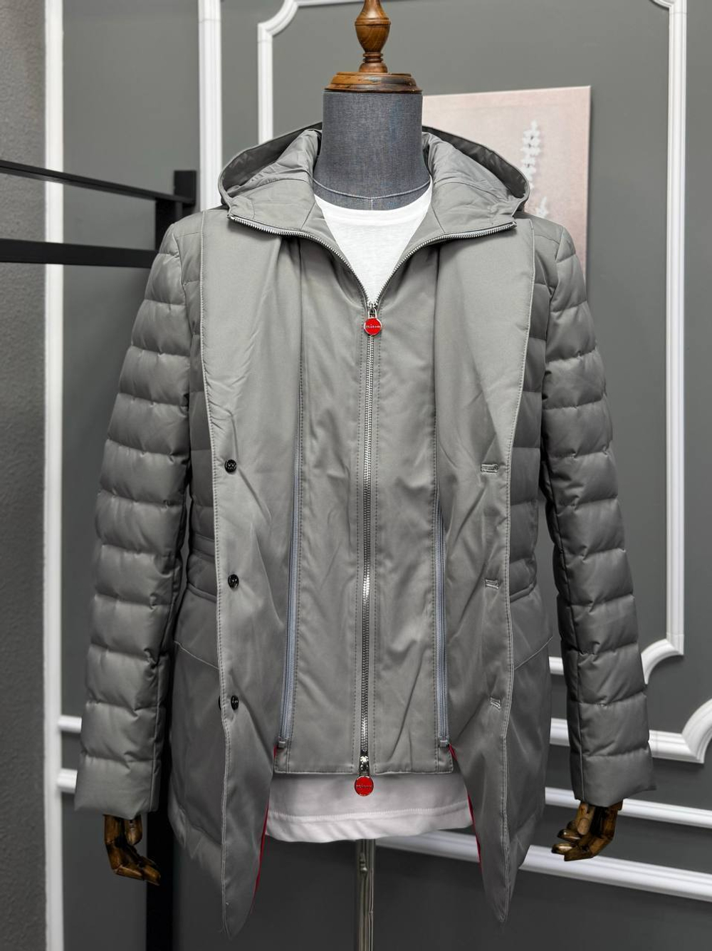 Пуховик Kiton