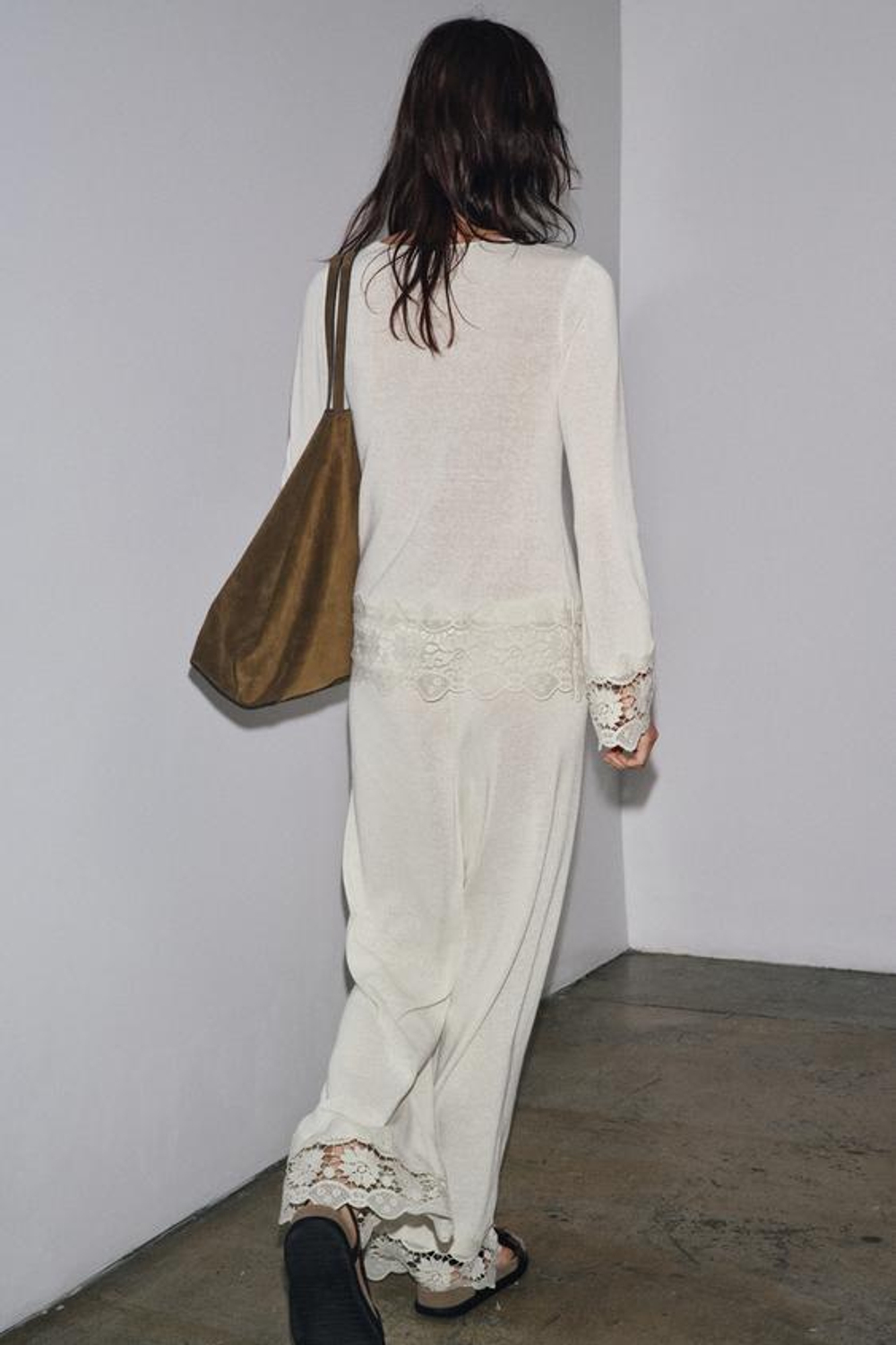 ZARA КОМБИНИРОВАННЫЕ БРЮКИ С ГИПЮРОМ, ЭКРЮ