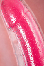 Розовый реалистичный фаллоимитатор Fush - 18 см.