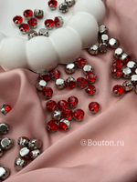 Стразы пришивные в цапах красные