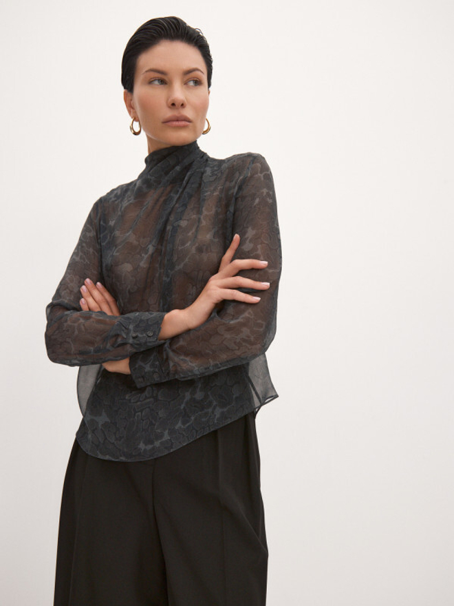 Блузка c драпировкой