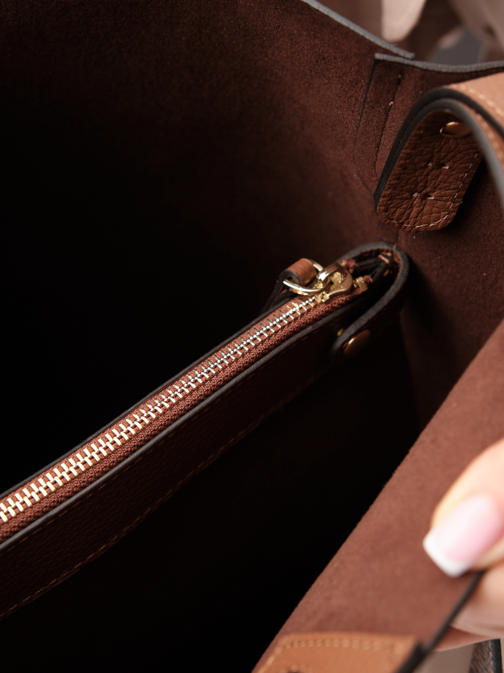 Кожаная сумка шоппер Olga DBR 30948 темный орех