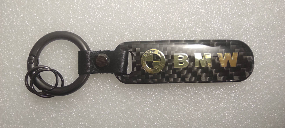 Брелок "BMW" карбон, золотой (1 шт.)