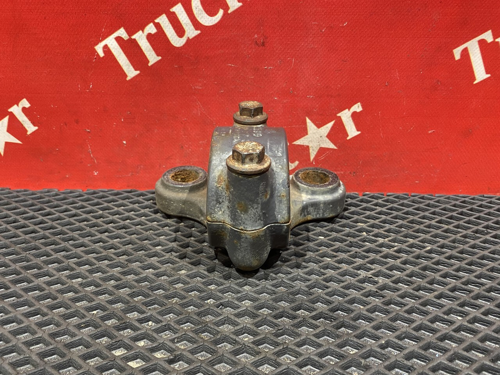 Кронштейн переднего стабилизатора 2018г