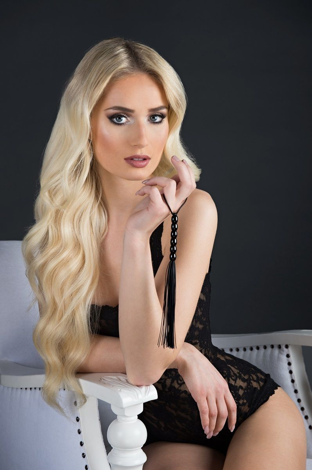 Чёрная мини-плеть из резины Rubber Mini Whip - 22 см. (Цвет: черный)