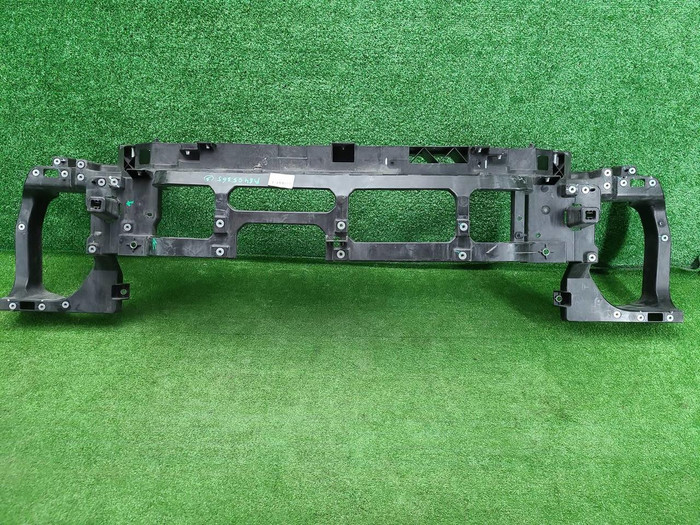 Телевизор Lixiang L9 (2022-н.в.)