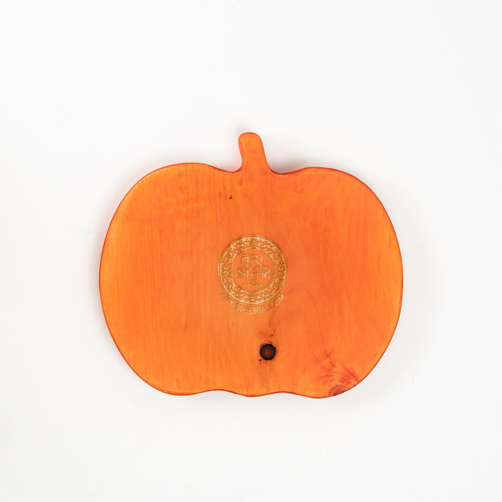 Менажница деревянная из сибирского кедра для подачи блюд и закусок с гравировкой "ТЫКОВКА". MG103