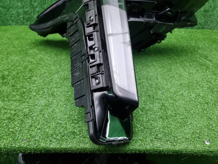 Фара правая Geely Cityray (2024-н.в.) LED