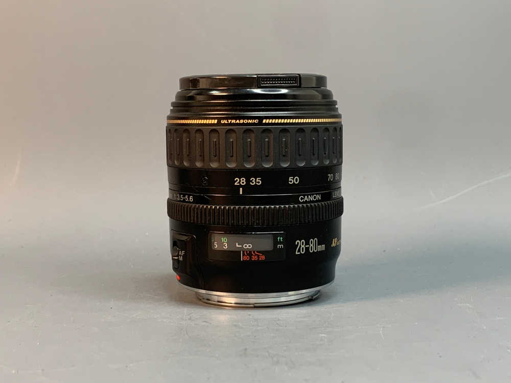 Canon EF 28-80mm 1:3.5-5.6 грибок на задней линзе