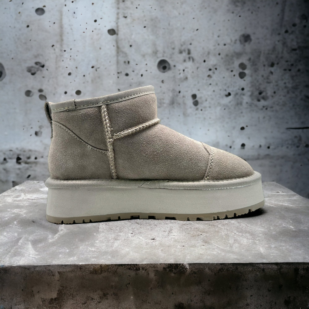 UGG Miss Melona • Gray