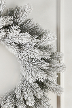 Венок рождественский Императрица заснеженный