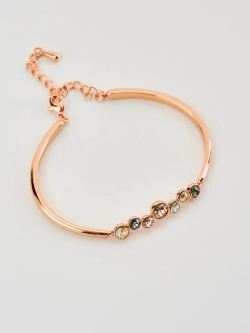 Жесткий браслет Эльза с камнями Swarovski шампань