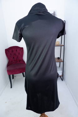 Платье PALMETTO изящное, маркировка 40 eur, на 44-46размер