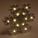 Светильник 25см «Снежинка» на батарейках, 12 LED ламп, цвет белый