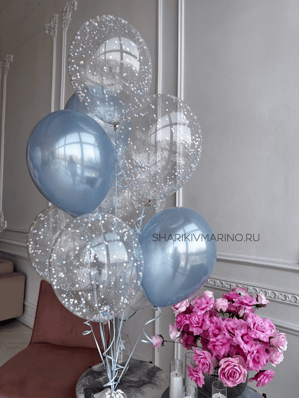 Элегантный фонтан из шаров «Голубой шик»