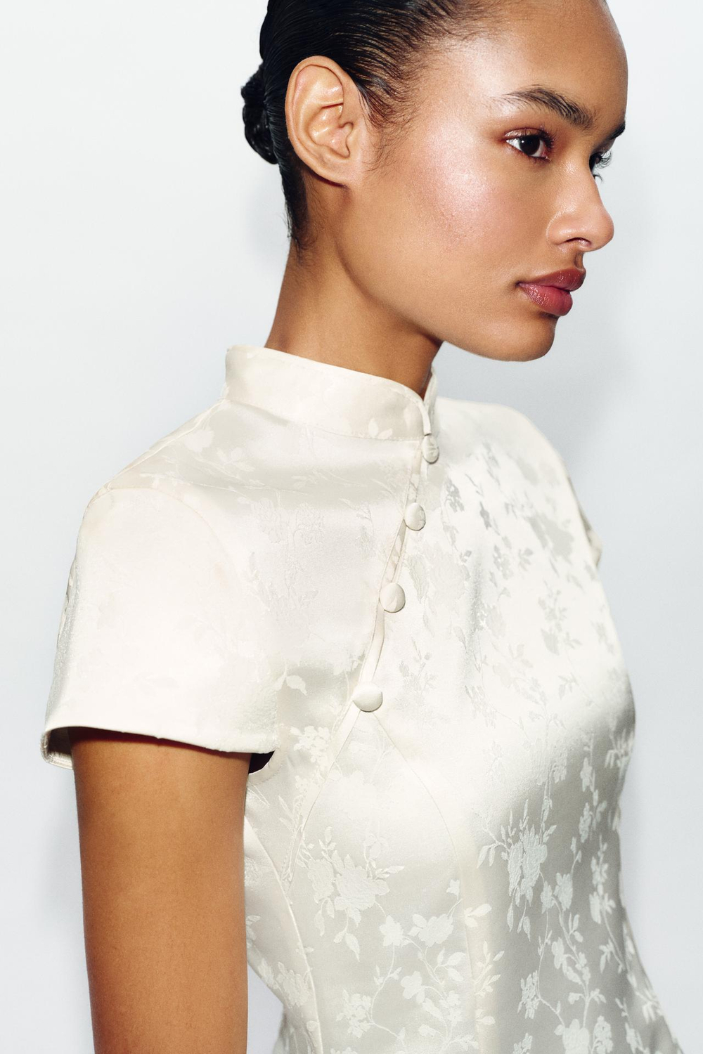 ZARA КОРОТКОЕ ЖАККАРДОВОЕ ПЛАТЬЕ, БЕЛЫЙ