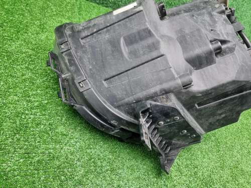 Фара правая Kia Soul 3 SK (2019-2022) галоген