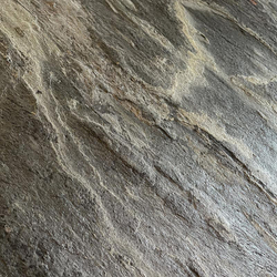 Каменный шпон Dark Rock 122x61см