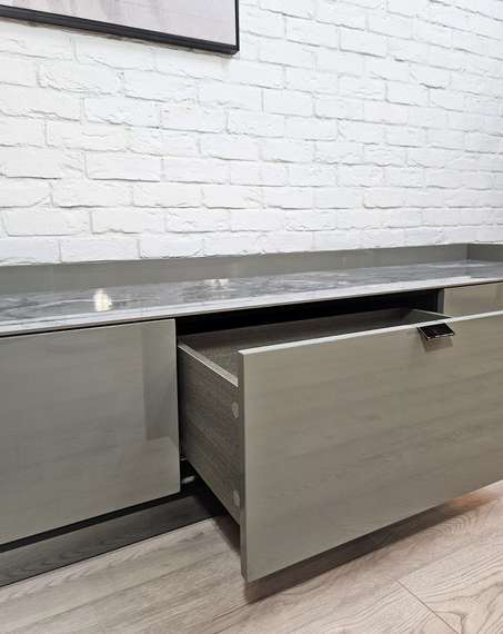 Тумба под ТВ 4241, 200х55 см