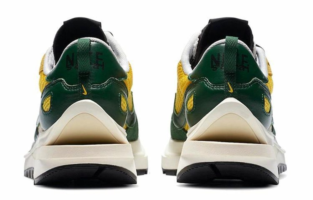 Кроссовки Sacai X Nike Vaporwaffle Tour Yellow