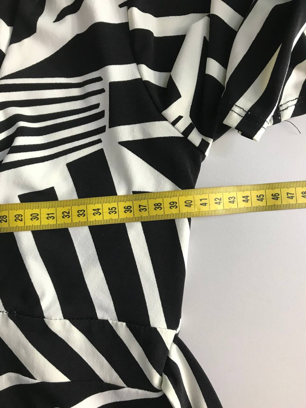 Платье Debenhams монохромное, маркировка 10, визуально 44 размер