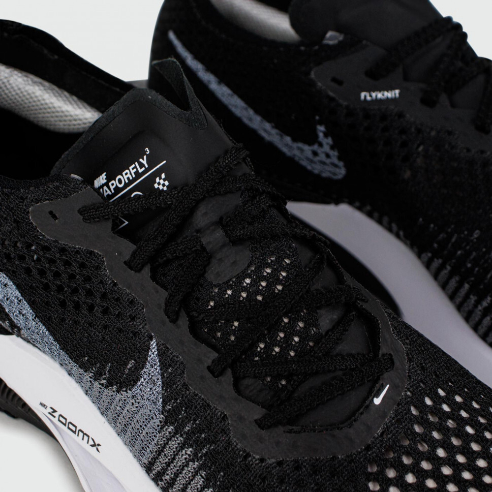 кроссовки Nike ZoomX Vaporfly Next 3 Black / White