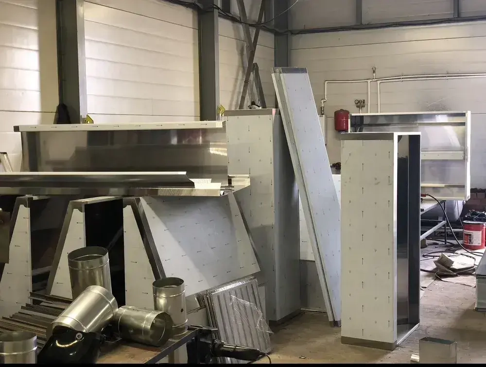 Нержавеющий лист 1000х600 (AISI430/0,5мм) зеркальный