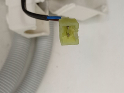 WFXI2840EU кт22 Заливной шланг с аквастопом для стиральной машины Bosch Siemens Neff 667327 б/у