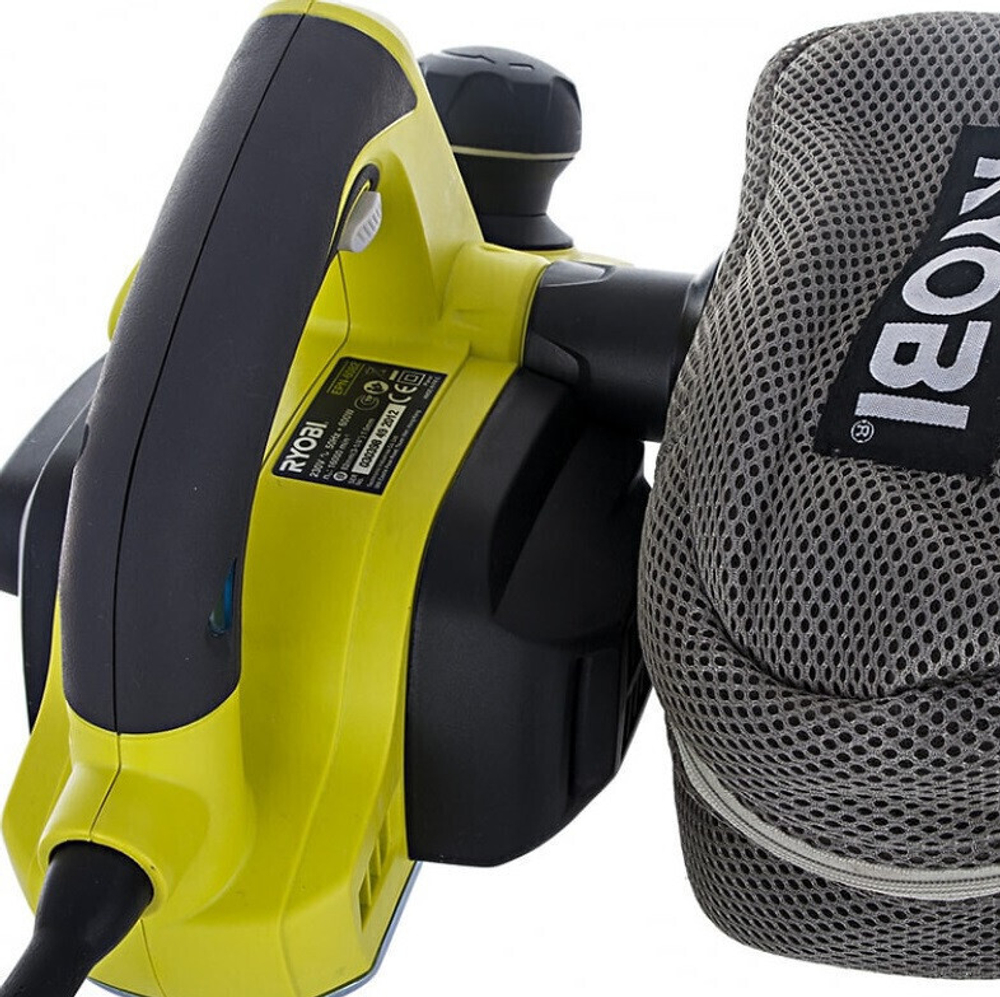 Рубанок электрический Ryobi EPN6082CHG 5133000350
