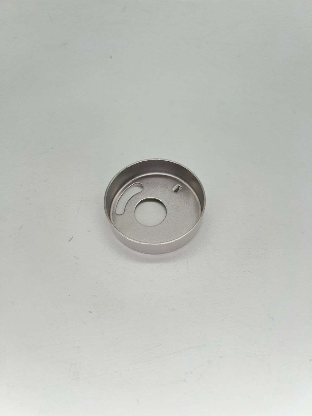 стакан помпы Suzuki DF25A DF30A 17413-94L00-000