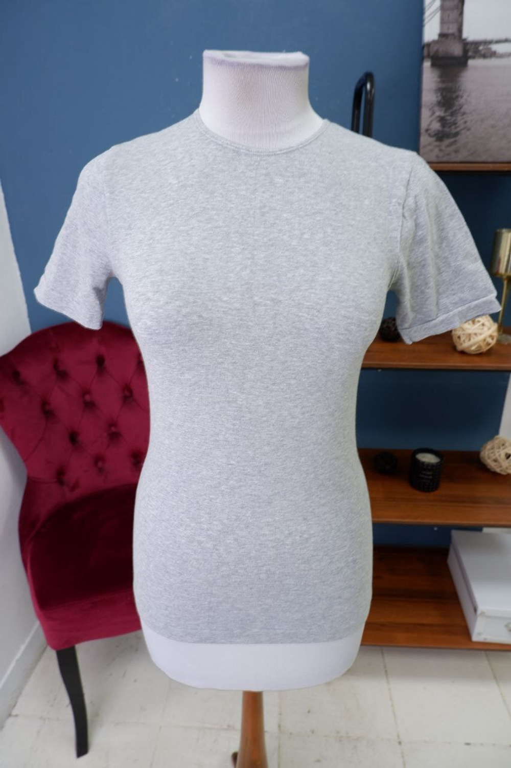 Футболка Skin To Skin базовая 36-38 размер